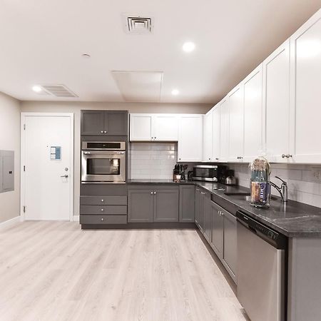 Global Luxury Suites At Longwood Brookline Szoba fotó