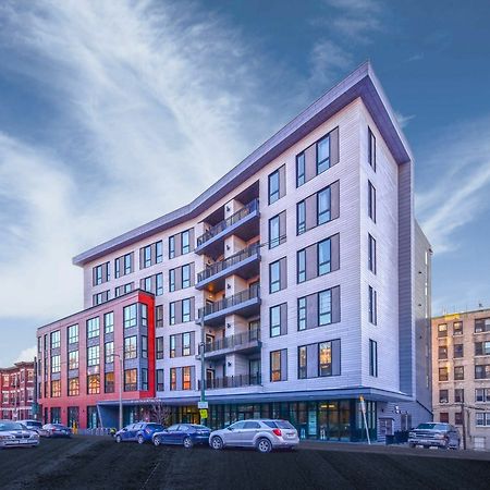 Global Luxury Suites At Longwood Brookline Kültér fotó