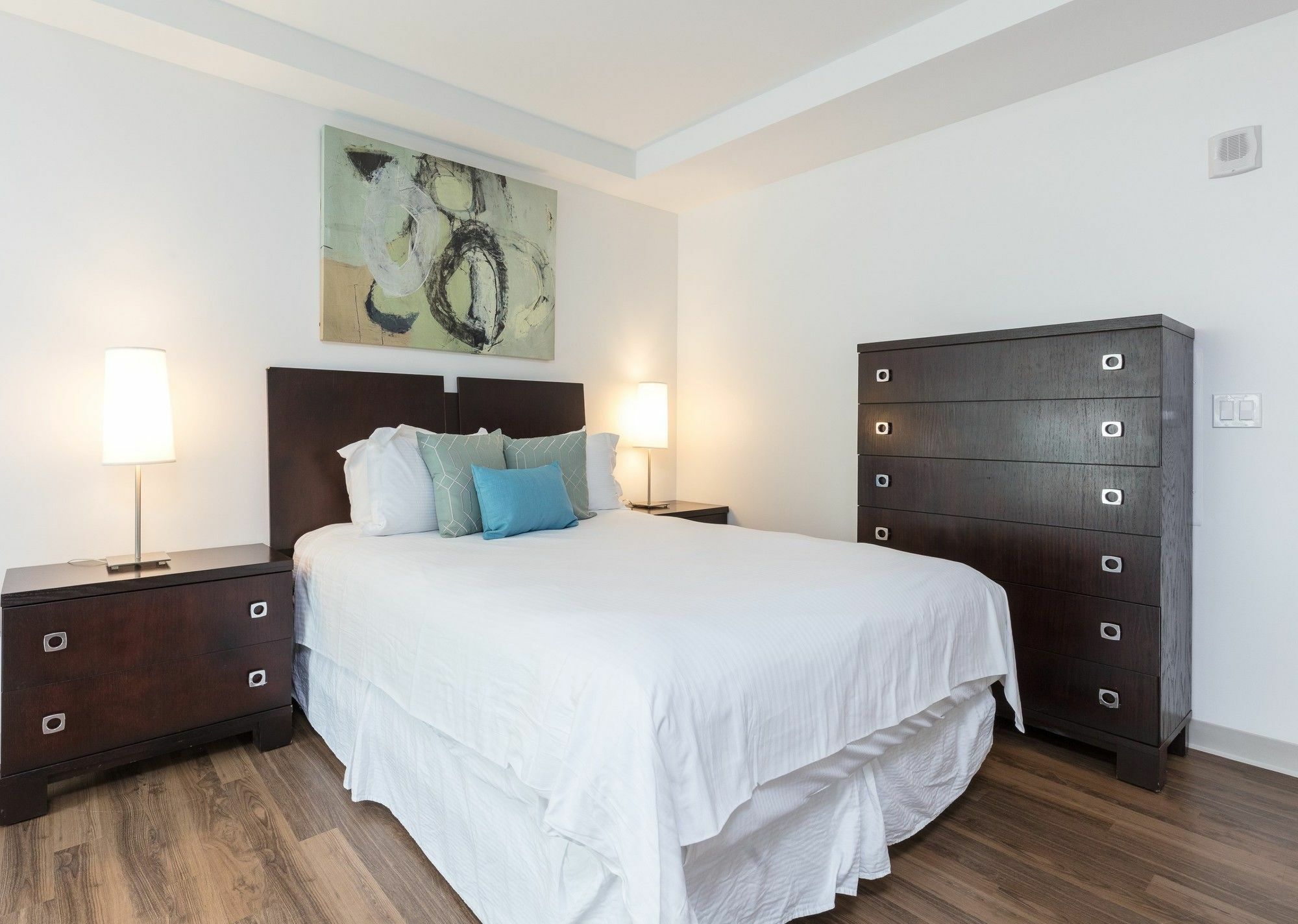Global Luxury Suites At Longwood Brookline Kültér fotó